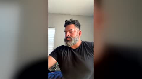 Snapshot of suavecito67 chatting on June 2026 12:30:01 AM suavecito67 online show from June 2026 12:30:01 AM