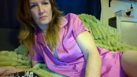 Snapshot of sub4you69brat chatting on January 2025 02:50:02 PM sub4you69brat online show from January 2025 02:50:02 PM