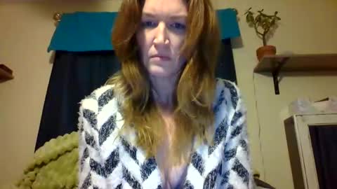 Snapshot of sub4you69brat chatting on February 2025 02:17:02 AM sub4you69brat online show from February 2025 02:17:02 AM