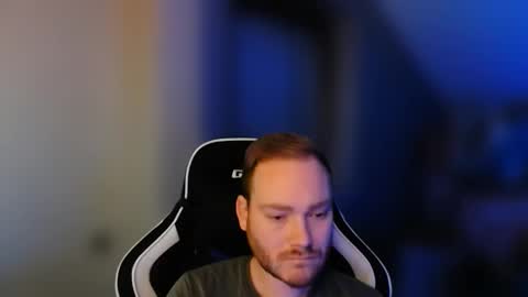 Snapshot of sub_austr chatting on December 2025 09:42:02 PM sub_austr online show from December 2025 09:42:02 PM