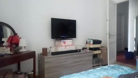 Snapshot of subassslut chatting on January 2025 10:29:02 AM Tom online show from January 2025 10:29:02 AM