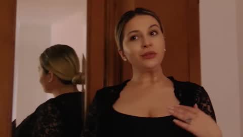 Snapshot of sublimecarla chatting on October 2025 08:55:01 AM Carla online show from October 2025 08:55:01 AM