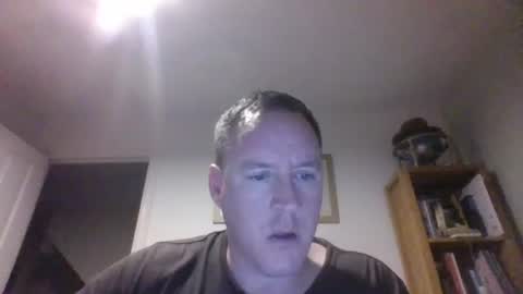 Snapshot of subpig4u chatting on September 2025 08:08:02 PM Sub Male online show from September 2025 08:08:02 PM