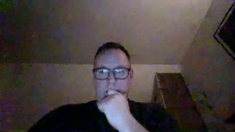 Snapshot of subpig84 chatting on March 2026 10:53:01 PM Sub Male online show from March 2026 10:53:01 PM
