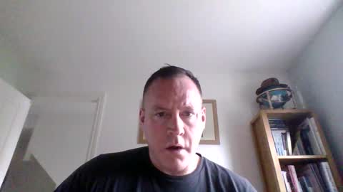 Snapshot of subpig84 chatting on March 2026 01:00:01 PM Sub Male online show from March 2026 01:00:01 PM