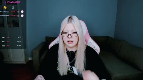 succubus_leslie online show from December 2024 02:27:02 PM