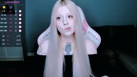 succubus_leslie online show from September 2025 10:32:01 PM