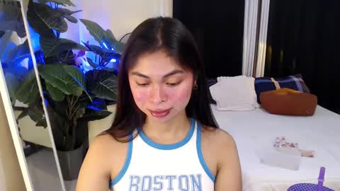 Snapshot of suckablechick chatting on January 2025 04:04:01 AM Marry online show from January 2025 04:04:01 AM