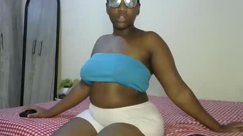 Beverly online show from December 2025 11:00:01 PM