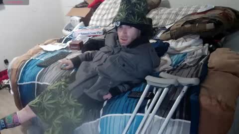 suckmeestoywood online show from February 2025 02:22:02 PM