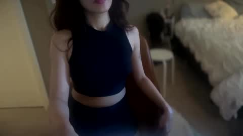 Snapshot of suckmythong410104 chatting on February 2025 09:36:01 PM SaraSabeen online show from February 2025 09:36:01 PM