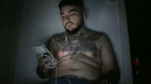 Snapshot of suckpussy69 chatting on October 2025 05:40:01 AM suckpussy69 online show from October 2025 05:40:01 AM