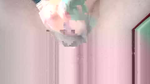 Snapshot of suesser0009 chatting on December 2024 07:31:02 PM Martin sweetboy online show from December 2024 07:31:02 PM