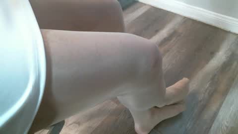 Snapshot of sugar1014 chatting on December 2025 01:44:02 AM sugar1014 online show from December 2025 01:44:02 AM