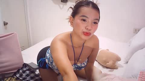 Snapshot of sugar_jazzz chatting on September 2025 08:52:02 PM Rosiee online show from September 2025 08:52:02 PM