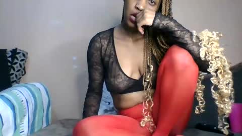 Snapshot of sugar_lace chatting on April 2026 01:30:01 AM sugar online show from April 2026 01:30:01 AM