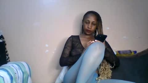 Snapshot of sugar_lace chatting on April 2026 11:33:02 PM sugar online show from April 2026 11:33:02 PM