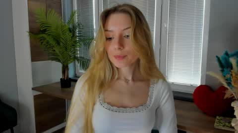 Alicia online show from May 2026 10:21:01 AM