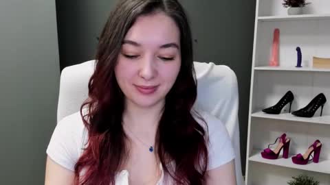 Snapshot of sugar_xmegan chatting on February 2026 07:51:02 AM Megan online show from February 2026 07:51:02 AM