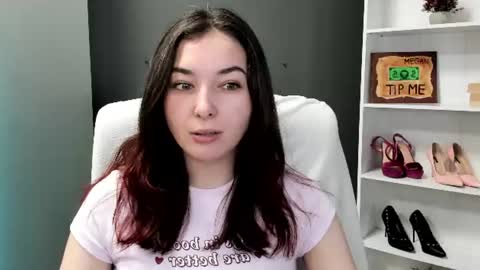 Megan online show from June 2026 09:36:02 AM