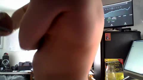 Snapshot of sugardotdom chatting on April 2026 04:54:01 PM Sugar online show from April 2026 04:54:01 PM