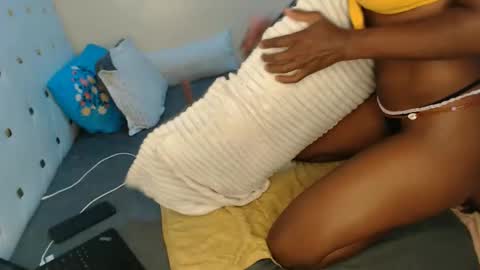 Snapshot of sugarlips_05 chatting on December 2025 06:51:01 AM sugar online show from December 2025 06:51:01 AM