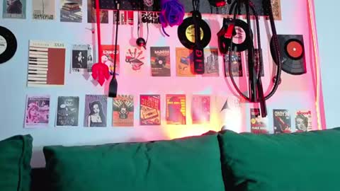 sugarsoot online show from June 2026 06:02:01 AM