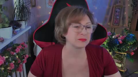 Vivien online show from June 2026 02:54:02 PM