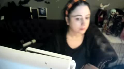 Sugary online show from October 2025 10:37:01 AM