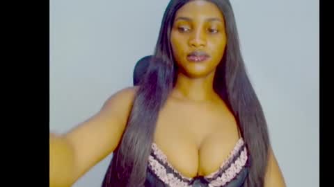 Ivy online show from November 2025 09:19:02 AM