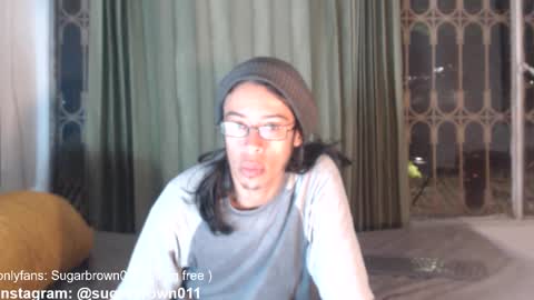 Snapshot of suggabrown_ chatting on November 2025 11:07:02 PM suggabrown_ online show from November 2025 11:07:02 PM