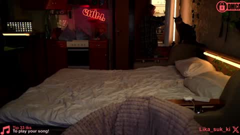 Snapshot of suk_ki chatting on December 2024 07:08:01 AM Lika ginger Jessy blond online show from December 2024 07:08:01 AM