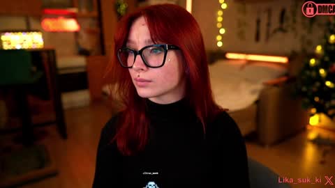 Snapshot of suk_ki chatting on January 2025 04:08:02 AM Lika ginger Jessy blond online show from January 2025 04:08:02 AM