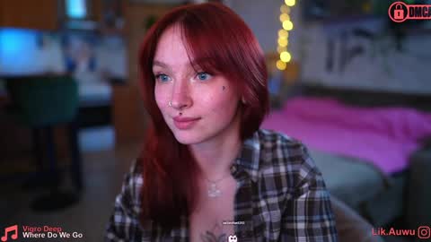 Snapshot of suk_ki chatting on January 2025 01:35:01 AM Lika ginger Jessy blond online show from January 2025 01:35:01 AM