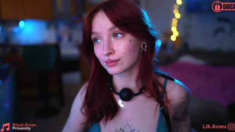 Snapshot of suk_ki chatting on January 2025 03:01:02 AM Lika ginger Jessy blond online show from January 2025 03:01:02 AM