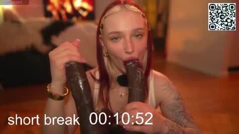 Snapshot of suk_ki chatting on June 2026 07:11:01 AM Lika ginger Jessy blond online show from June 2026 07:11:01 AM