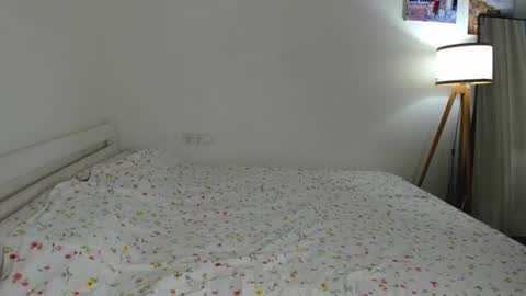Snapshot of sulang chatting on June 2026 01:30:02 AM Suleiman and Angie online show from June 2026 01:30:02 AM
