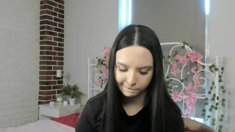 Snapshot of sulemarine chatting on March 2026 09:26:01 AM Lina 3 online show from March 2026 09:26:01 AM