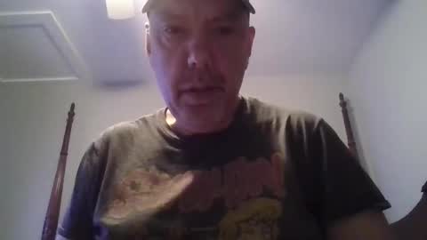 Snapshot of sullydog48 chatting on September 2025 02:04:01 AM Sully online show from September 2025 02:04:01 AM
