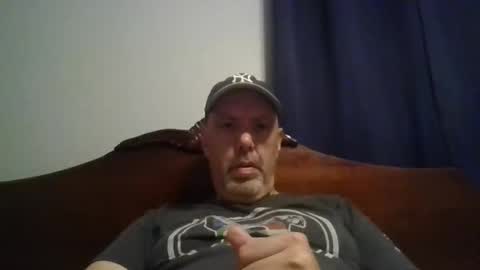 Snapshot of sullydog48 chatting on October 2025 09:33:01 PM Sully online show from October 2025 09:33:01 PM