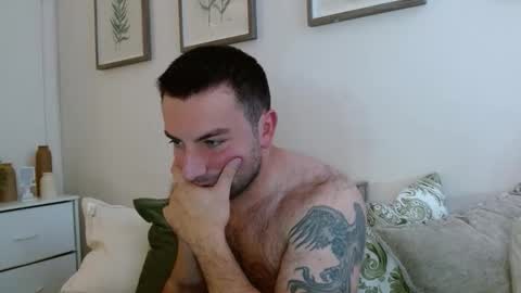 Sultan Storm online show from October 2025 08:22:02 PM