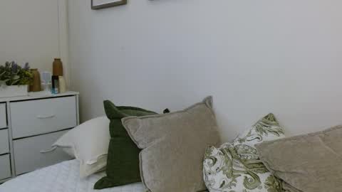 Sultan Storm online show from November 2025 10:08:01 PM