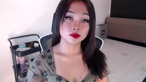 Snapshot of sultry_cyramore chatting on October 2025 05:37:01 AM sultry cyramore online show from October 2025 05:37:01 AM