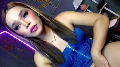 Snapshot of sultry_sirenxx chatting on March 2026 05:53:02 PM sultry_sirenxx online show from March 2026 05:53:02 PM