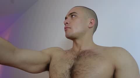 Snapshot of sultryandrewww chatting on November 2025 09:51:02 AM sultryandrewww online show from November 2025 09:51:02 AM