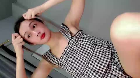 Snapshot of sultrybadbabe chatting on November 2025 01:29:02 PM sultrybadbabe online show from November 2025 01:29:02 PM