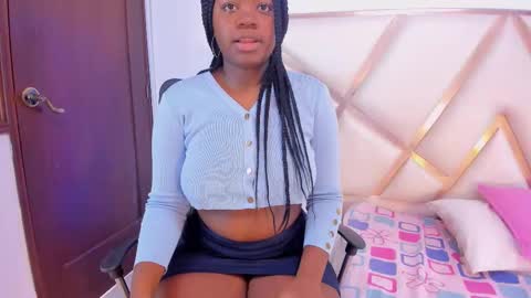 Snapshot of sulyclarck chatting on October 2025 08:17:01 PM Hot ebony online show from October 2025 08:17:01 PM