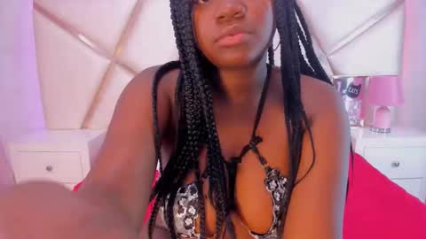 Snapshot of sulyclarck chatting on October 2025 07:44:02 PM Hot ebony online show from October 2025 07:44:02 PM