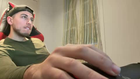 youngmanstrips online show from December 2025 12:55:01 PM