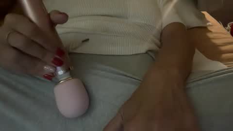 summer994716 online show from January 2026 06:33:02 PM